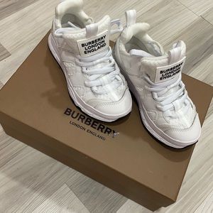 Burberry kids sneakers euro size 29/ us size 12